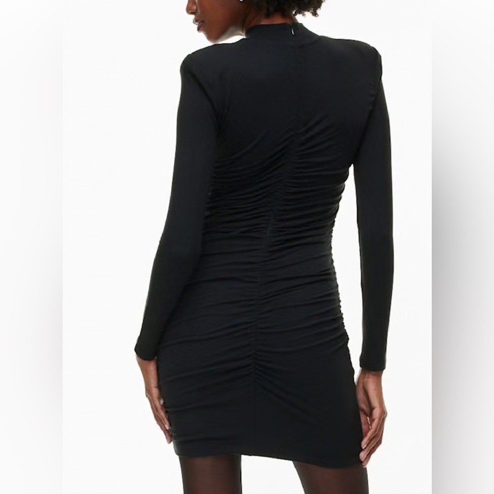Aritzia Ten by Babaton
Undercover Dress - Picture 3 of 9